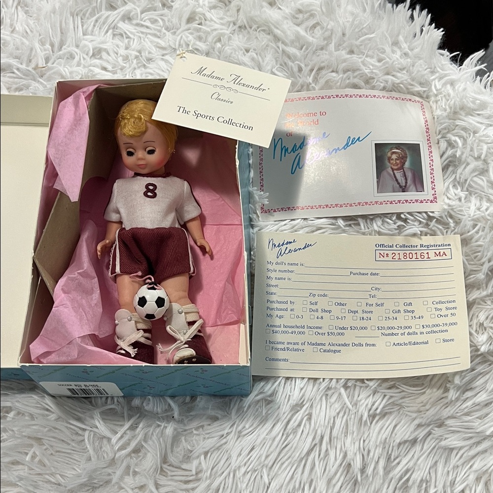 Madame Alexander Classics The Sports Collection Blonde Soccer Boy Original Box